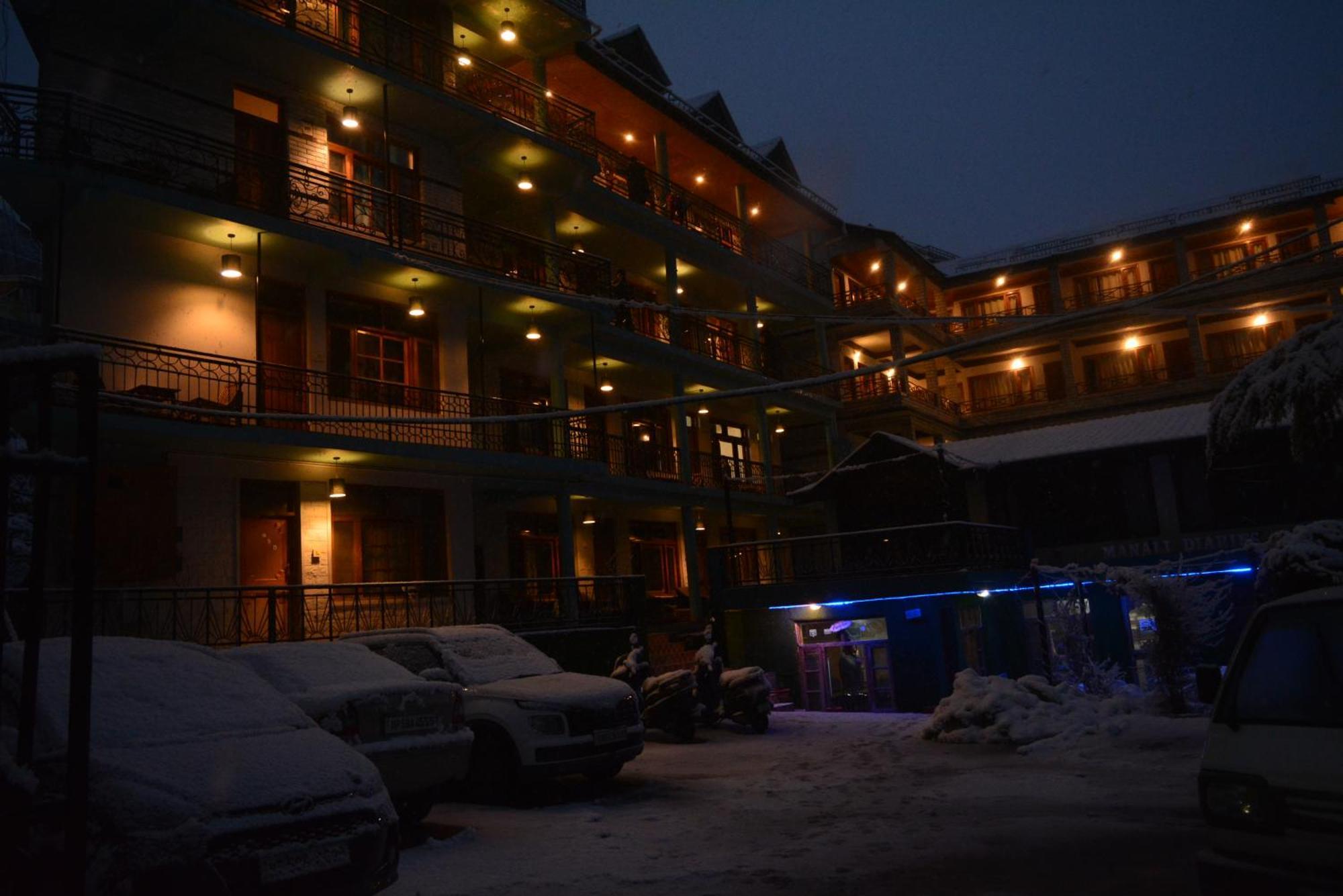 Hotel Neelgiri - Manali Diaries Bagian luar foto
